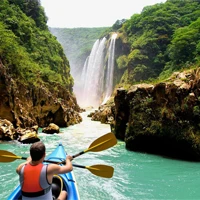 kayak en las cascadas de la Huasteca Potosina